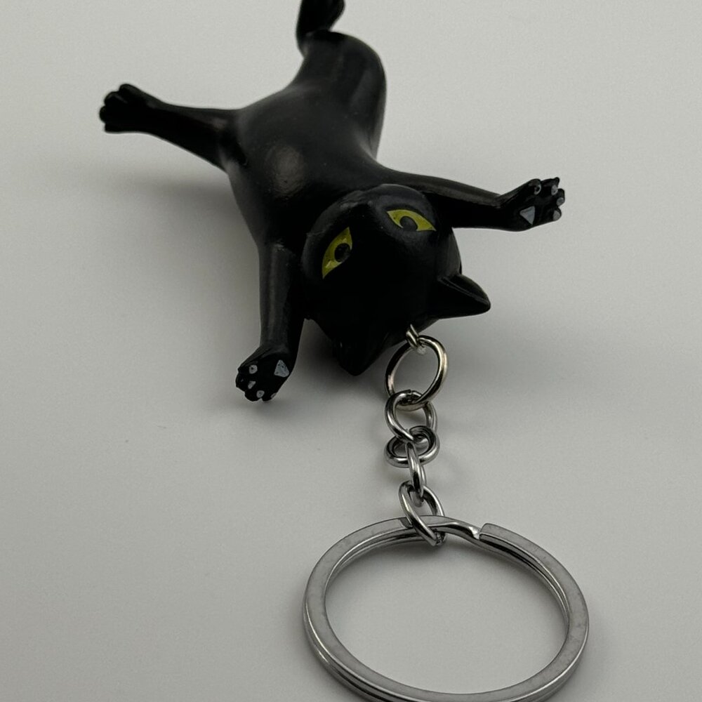 Black cat keychain, new no tags - Picture 8 of 8